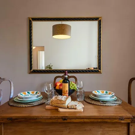 Apartment Renovated 19th-century In An Authentic Area *